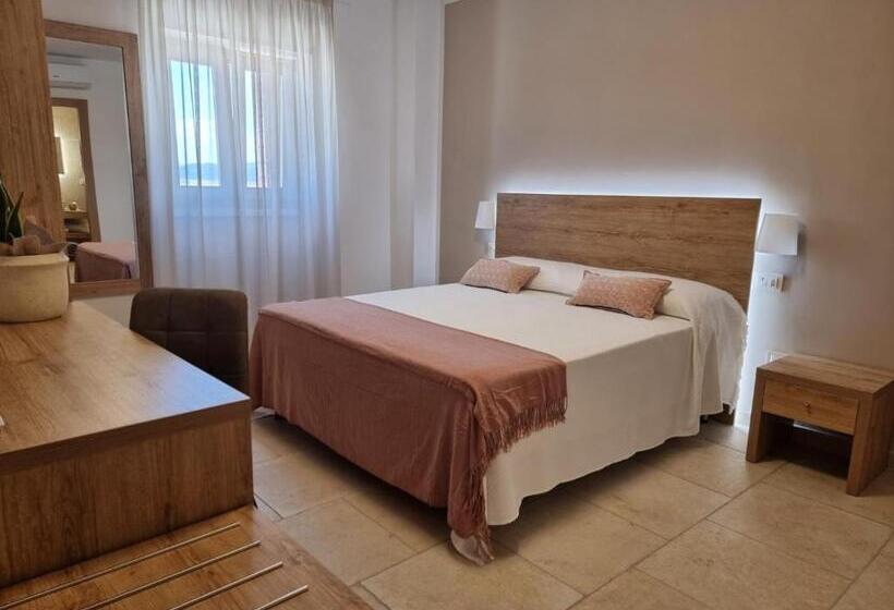 חדר סופריור, Punta San Francesco