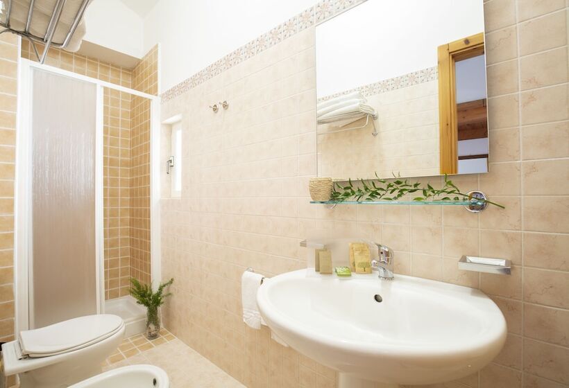 חדר סטנדרט, Punta San Francesco