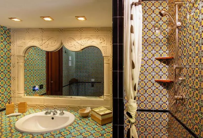 اتاق استاندارد چهار تخته, Relais Le Nereidi