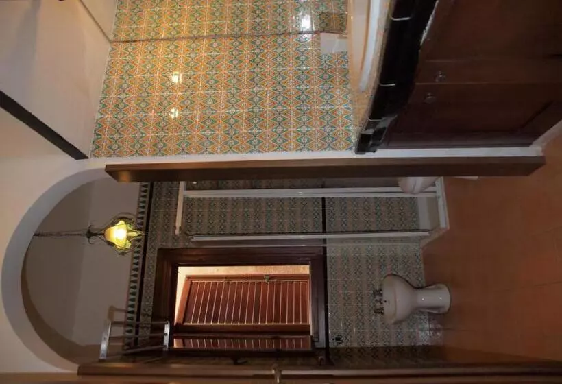 استودیوی استاندارد, Relais Le Nereidi