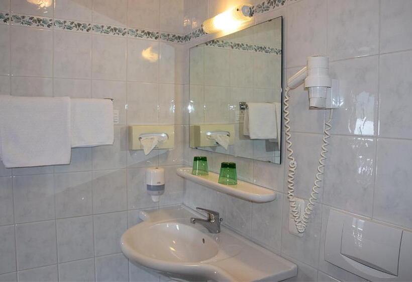 חדר סטנדרט עם נוף, Seehang Garni