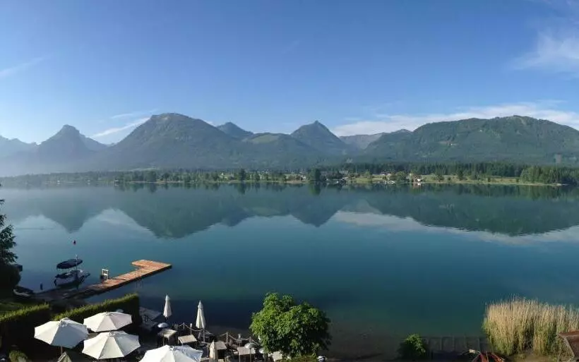 Comfort room with lake view, Seehang Garni