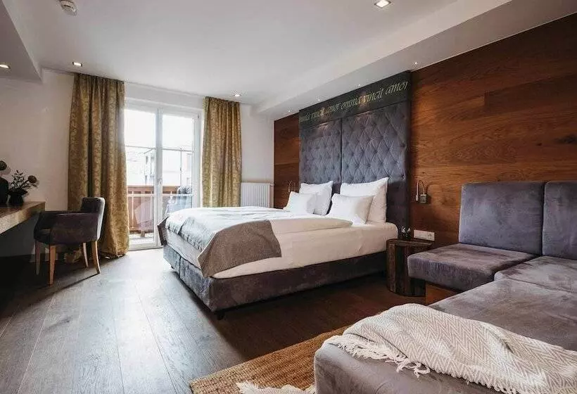 Deluxe Room Mountain View, Sonnhof Alpendorf An Adults Only Place