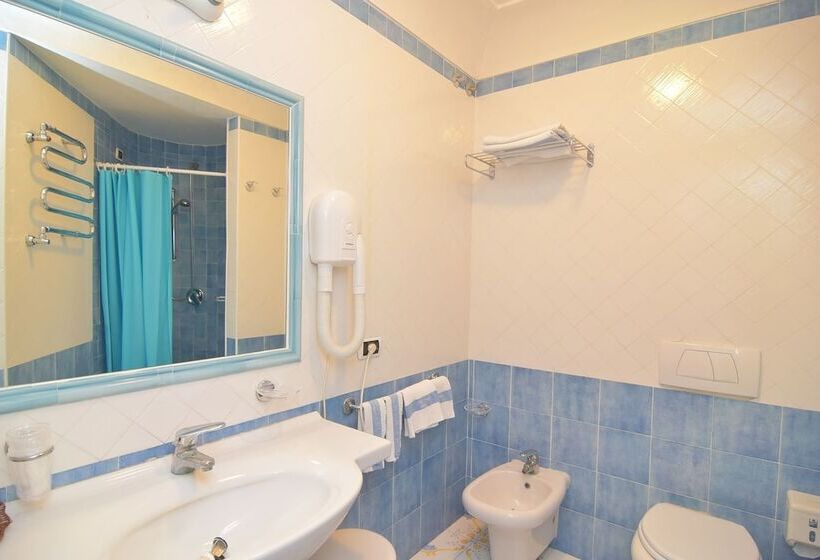 اتاق استاندارد سه نفره, Terme Oriente Beach & Spa