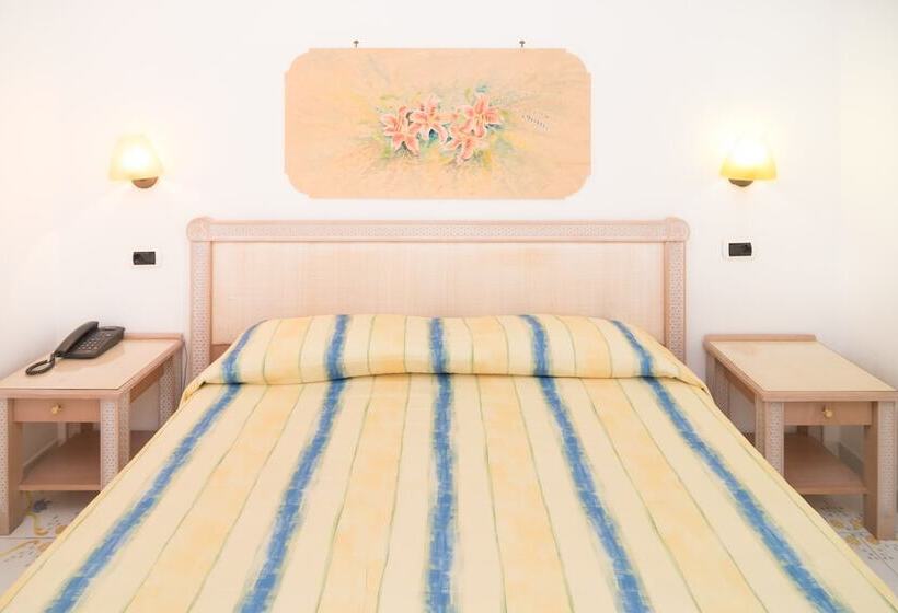 اتاق استاندارد چهار تخته, Terme Oriente Beach & Spa