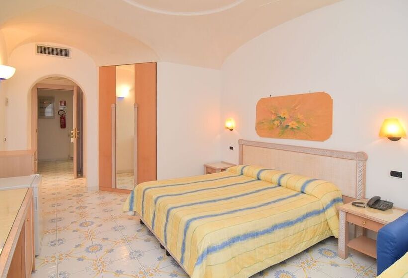 Четырехместный Номер Стандарт, Terme Oriente   Beach & Spa