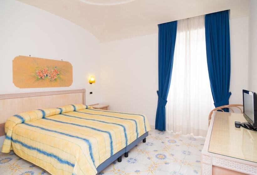 اتاق راحتی, Terme Oriente Beach & Spa