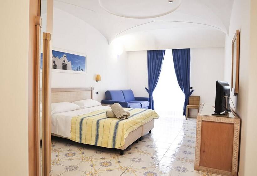 اتاق لوکس, Terme Oriente Beach & Spa