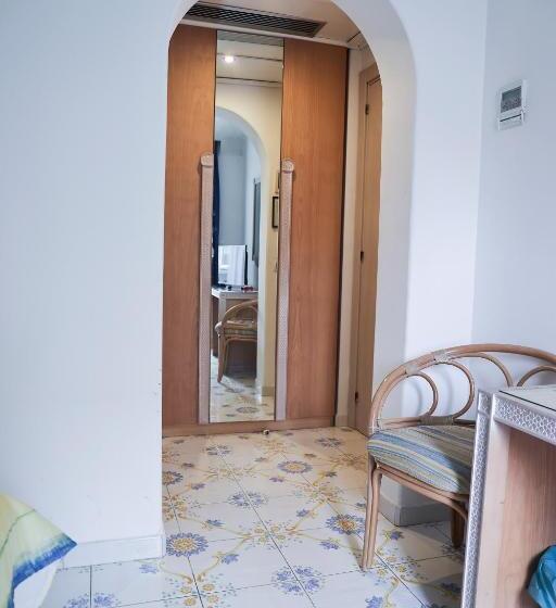 اتاق راحتی, Terme Oriente Beach & Spa