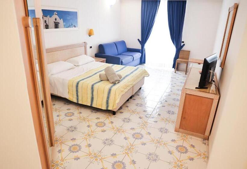 اتاق لوکس, Terme Oriente Beach & Spa