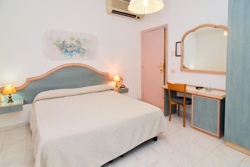 اتاق استاندارد, Terme Oriente Beach & Spa