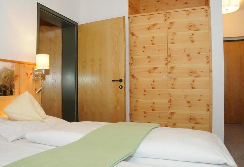 패밀리 룸, Vital Bad Bleiberg