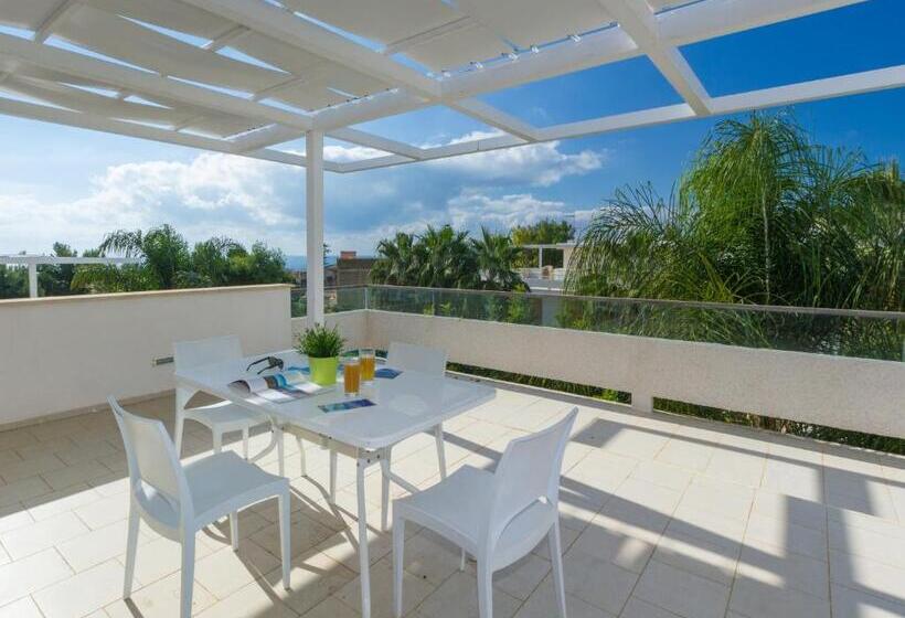 침실 2개 아파트, Kamena Residence