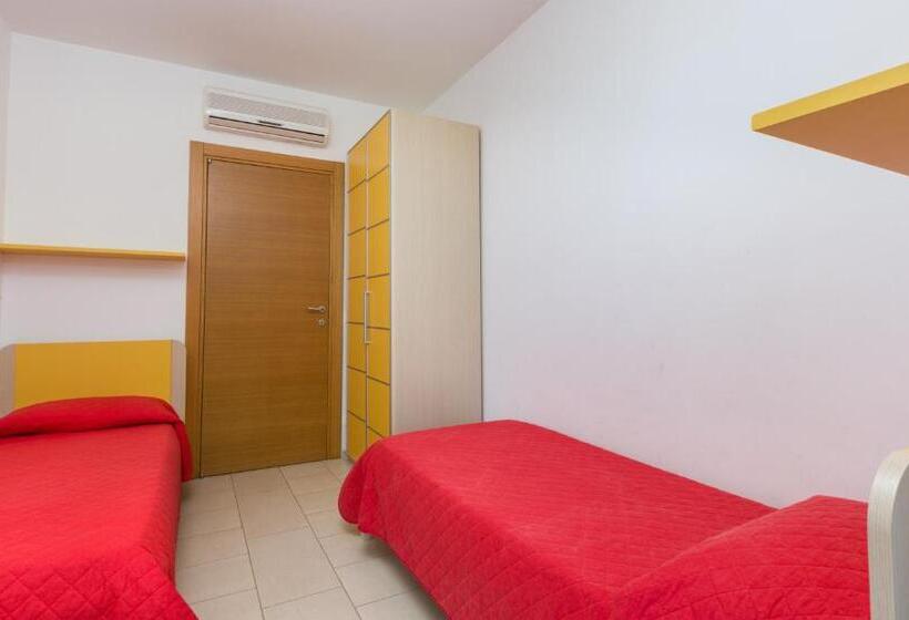 침실 2개 아파트, Kamena Residence