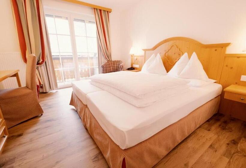 חדר סטנדרט עם מרפסת, Landhotel Schützenhof