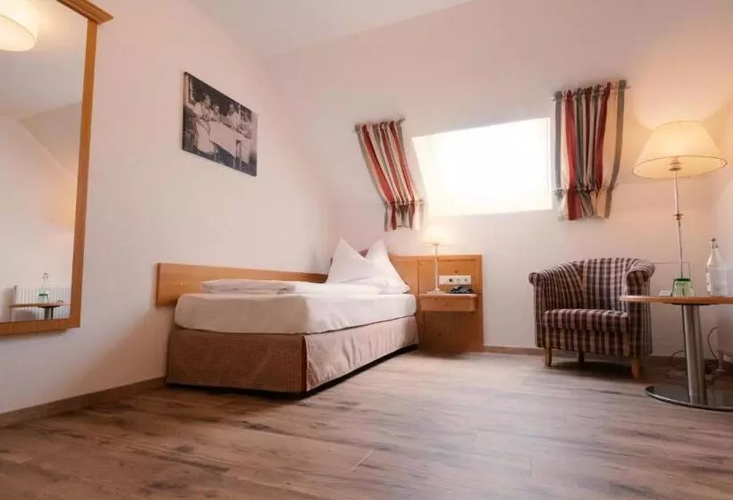 スタンダードシングルルーム, Landhotel Schützenhof