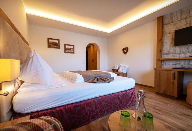 Номер Стандарт Вид на Озеро, Landhotel Schützenhof