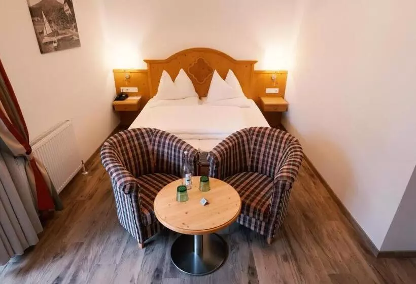 バルコニー付きスタンダードルーム, Landhotel Schützenhof