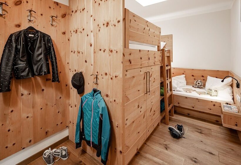 주니어 스위트, Panoramahotel Huberhof