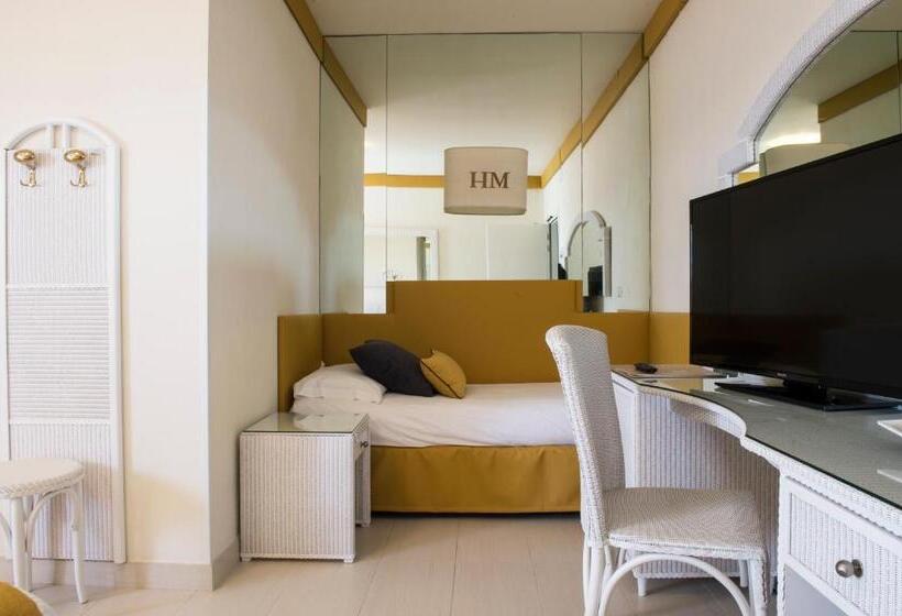 اتاق سه نفره سوپریور با چشم‌انداز دریا, Park Hotel Maracaibo