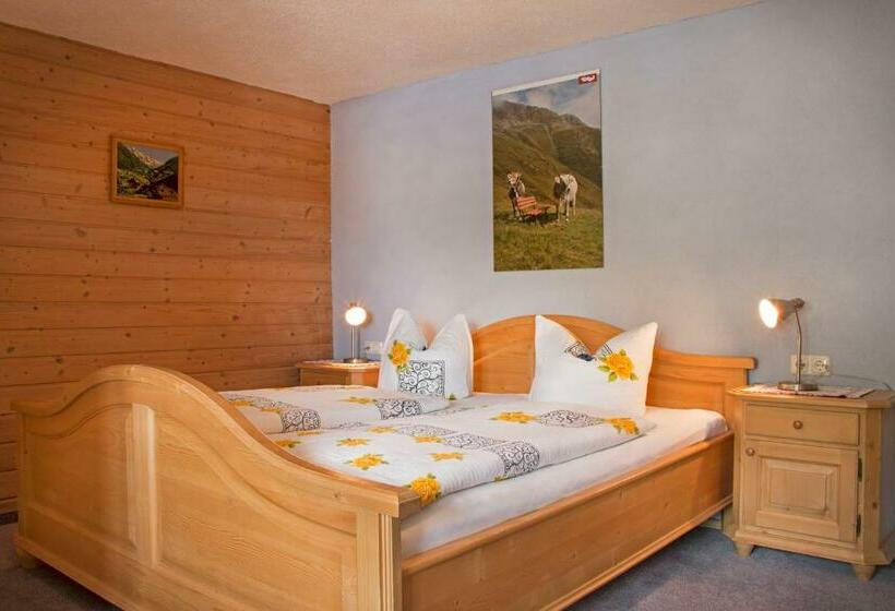 חדר סטנדרט, Rimmlhof & Rimmlstube