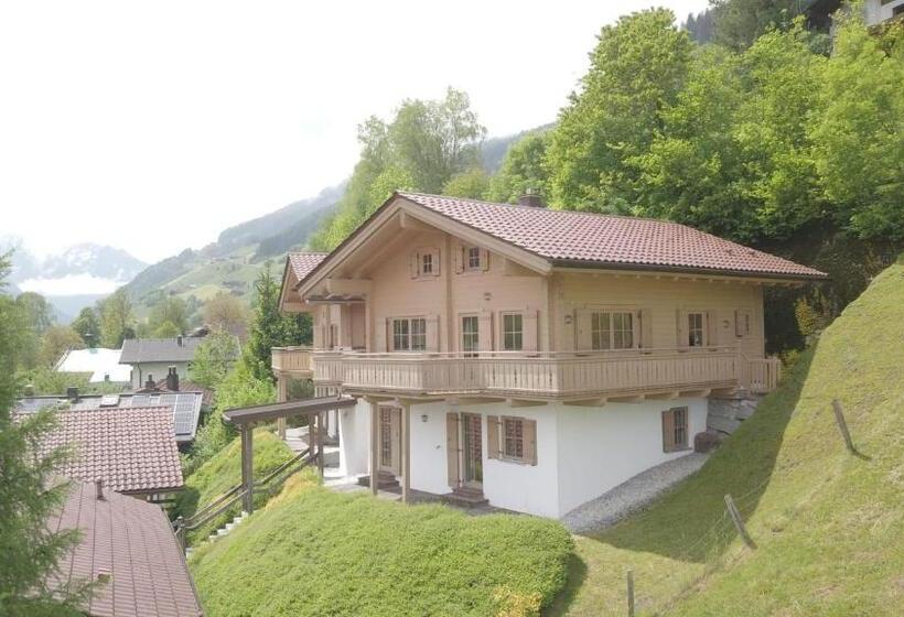 Дом 3 Спальни, Smaragdhotel Tauernblick