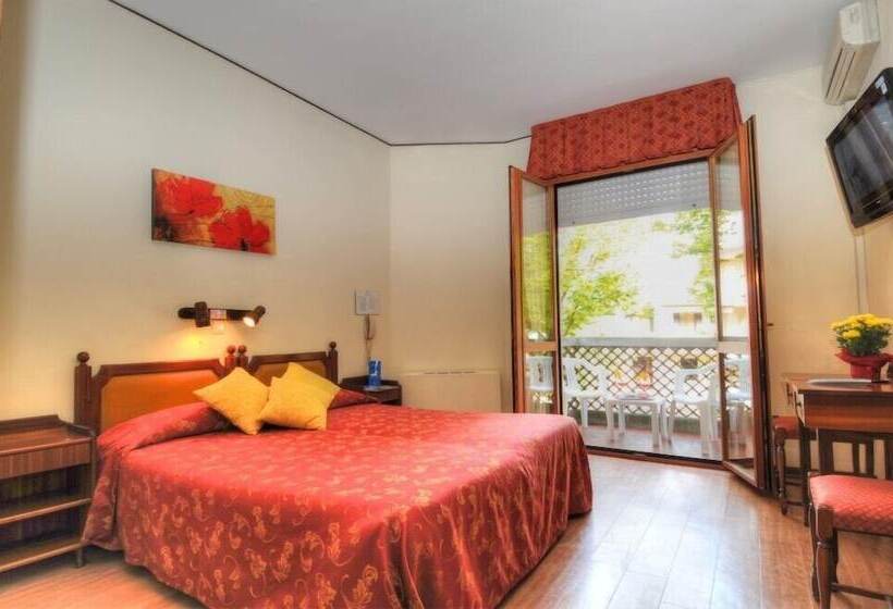 غرفة قياسية مزوَّدة بشُرفة, Al Cavallino Bianco