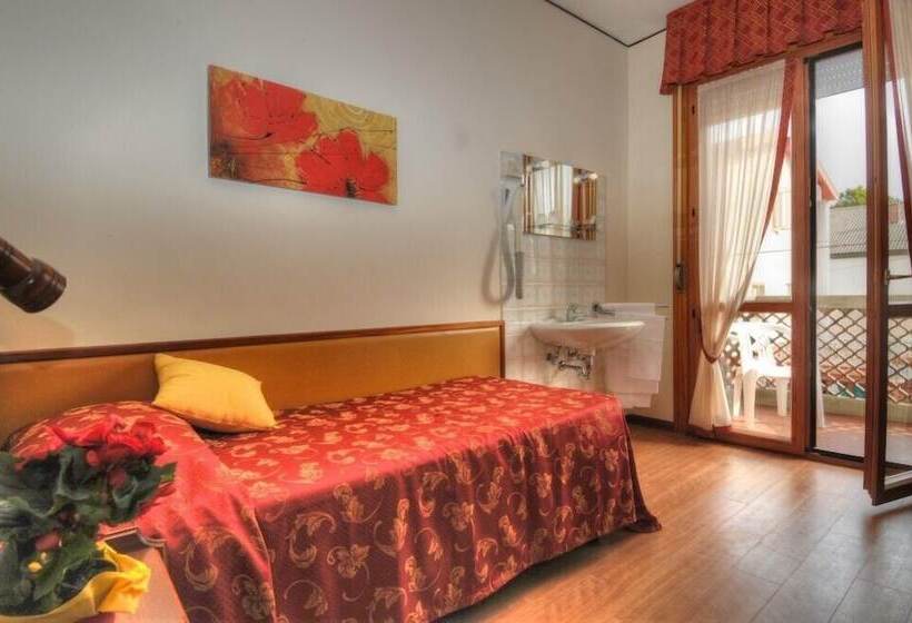 غرفة قياسية فردية حمام مشترك, Al Cavallino Bianco