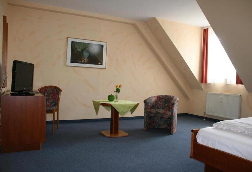 Номер Стандарт, Atrium