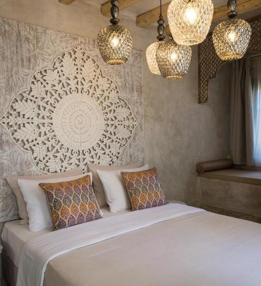 غرفة عائلية, Decan Concept Boutique Estate