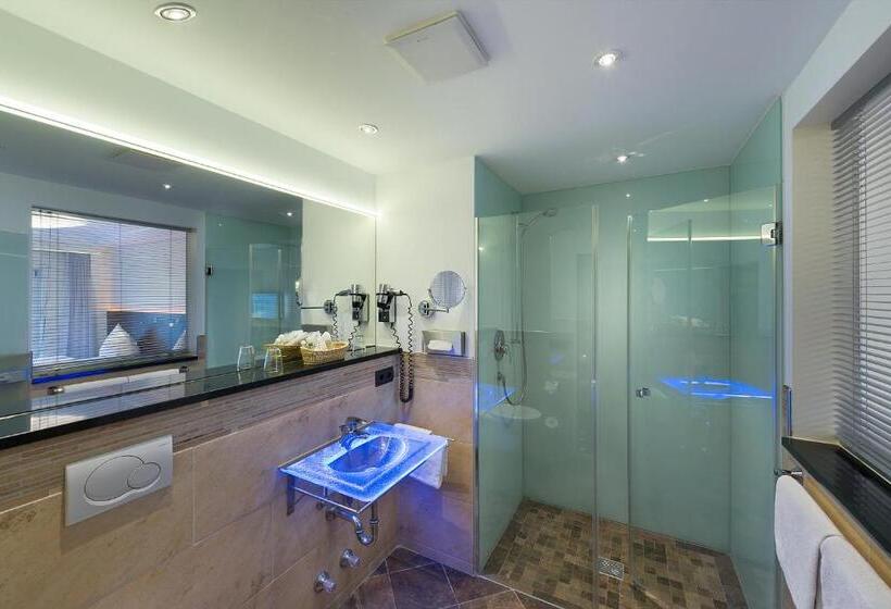 اتاق استاندارد, Deutsche Eiche