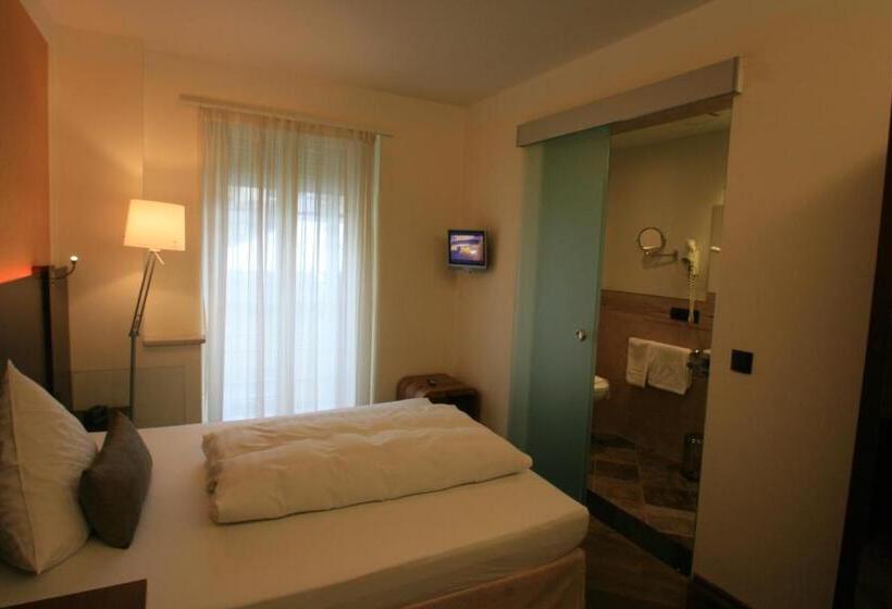 اتاق راحتی یک تخته, Deutsche Eiche