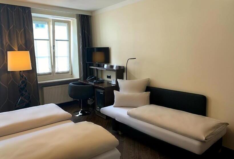 اتاق استاندارد, Deutsche Eiche