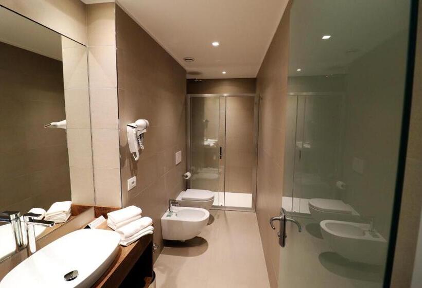 اتاق سوپریور سه تخته, Domenichino