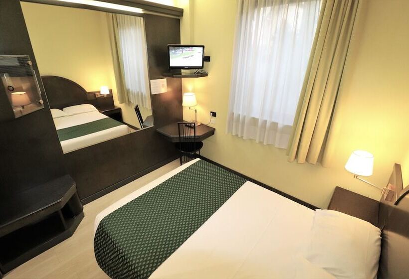 اتاق استاندارد یک نفره, Domenichino