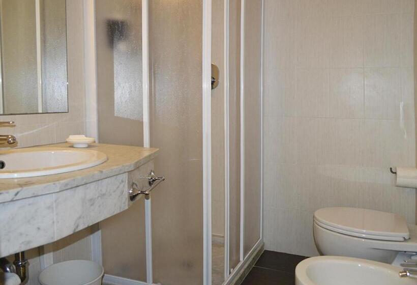 اتاق اکونومی, Garden