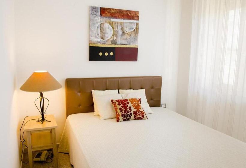 اتاق اکونومی, Garden