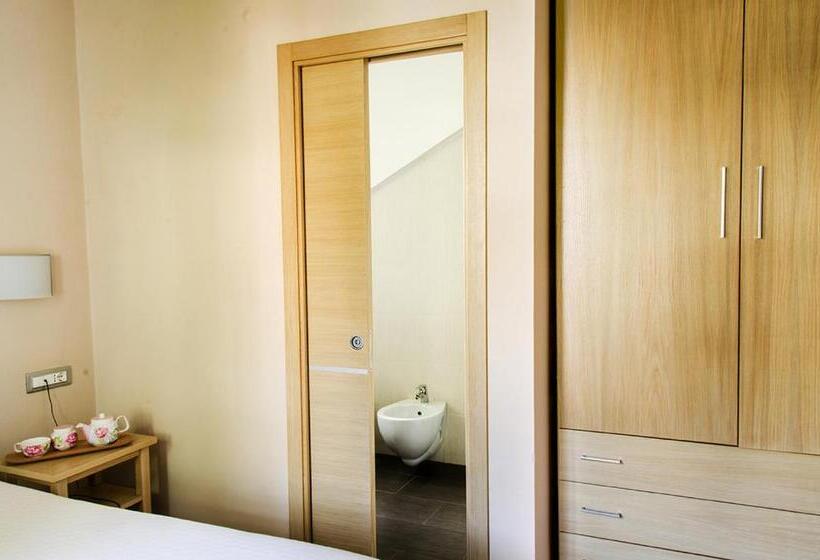 سوئیت خانواده 2 خوابه, Garden