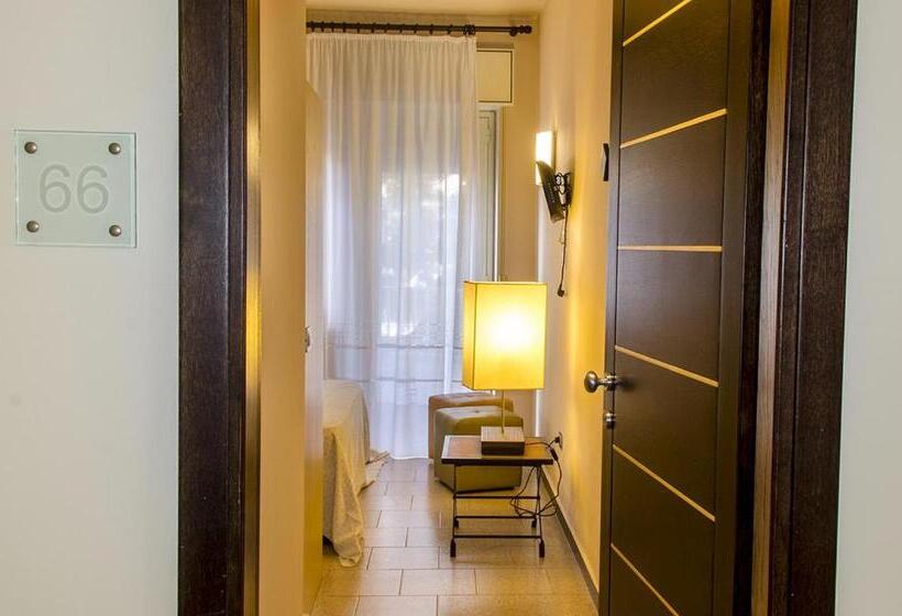 اتاق استاندارد یک نفره, Garden