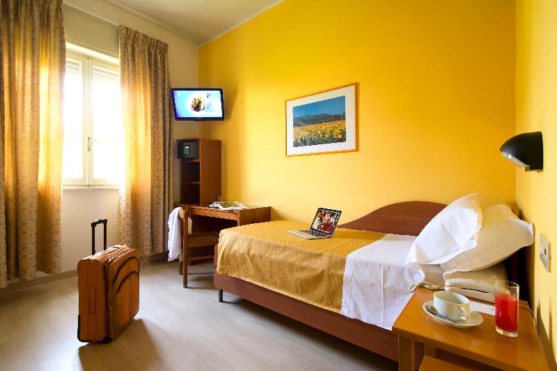 スタンダードシングルルーム, Giulia