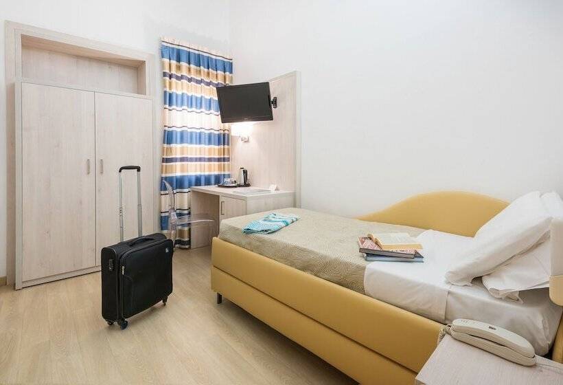 スタンダードシングルルーム, Giulia