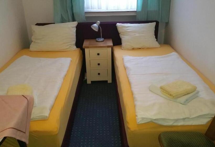 غرفة قياسية, Haus Frieling