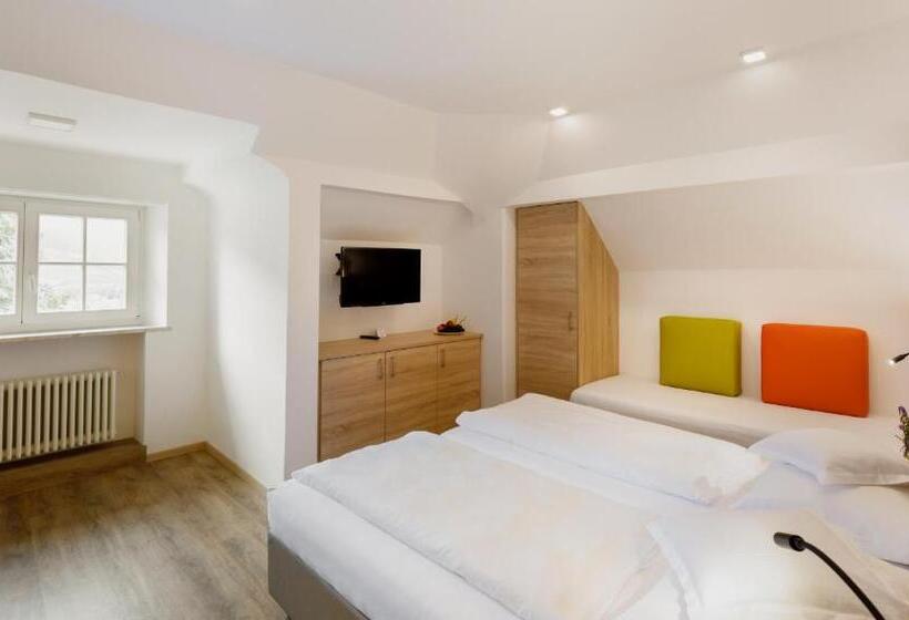 Номер Стандарт, Kolping