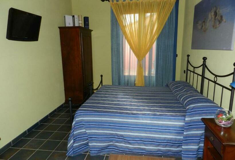 标准间, L'angolo Di Rosina