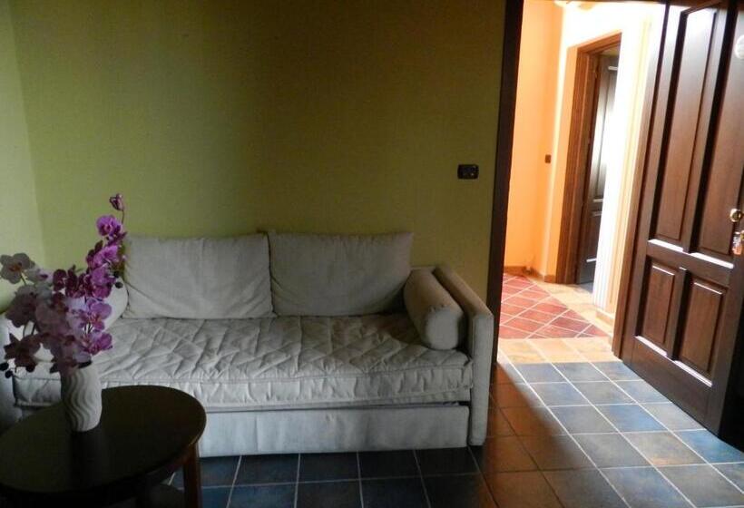 套房, L'angolo Di Rosina