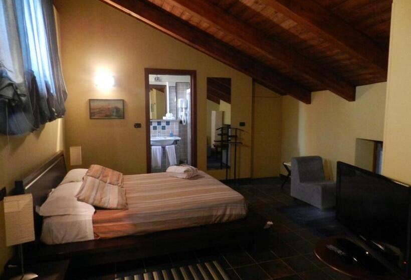 套房, L'angolo Di Rosina