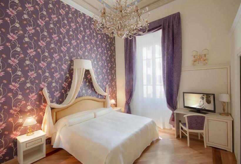 Люкс, Relais La Corte Di Cloris