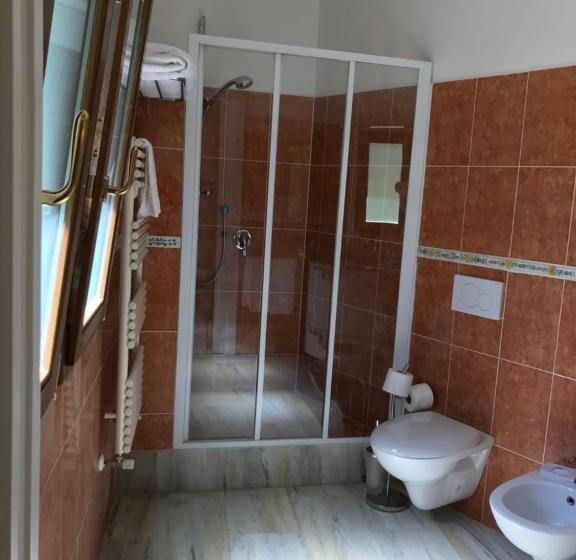 Полулюкс, Relais La Corte Di Cloris