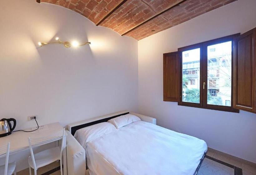 Полулюкс, Relais La Corte Di Cloris