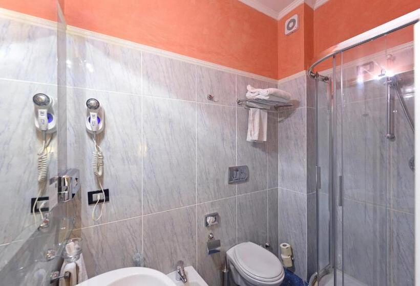 Номер Стандарт, Relais La Corte Di Cloris